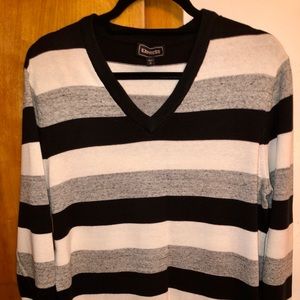 EXPRESS Men's Black and White Sweater